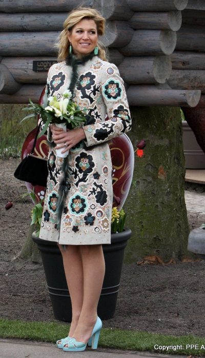 Bloemenmantel van Barbara Bui