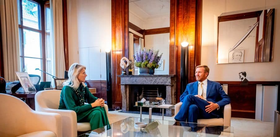 Portretten werkkamer koning