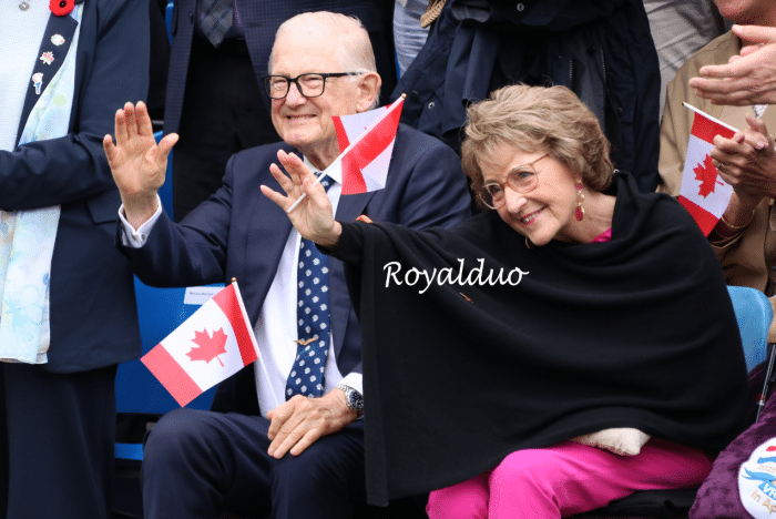 Pieter Margriet zwaaien Canadezen
