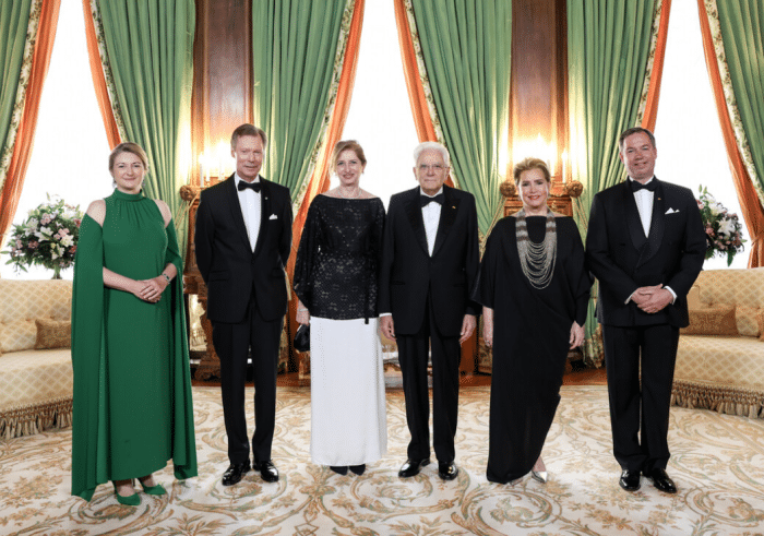 Stéphanie officieel bezoek groene galajapon diner galadiner