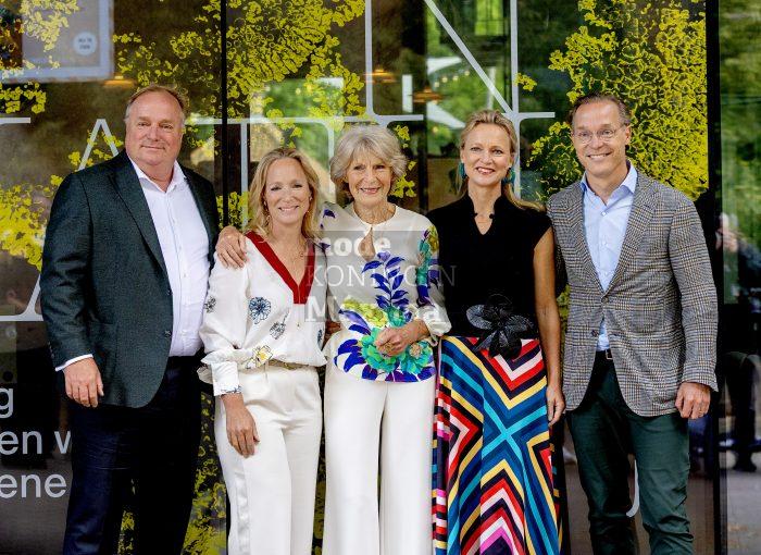 Irene, Carlos, Margarita en Jaime, Maria Carolina de Bourbon de Parme