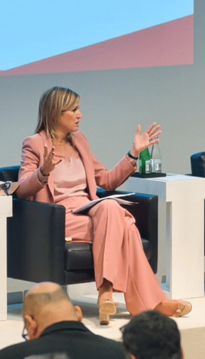 Roze broekpak van Claes Iversen