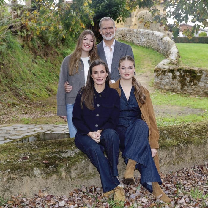 Kerstkaart koning Felipe koningin Letizia Leonor Sofia 2025