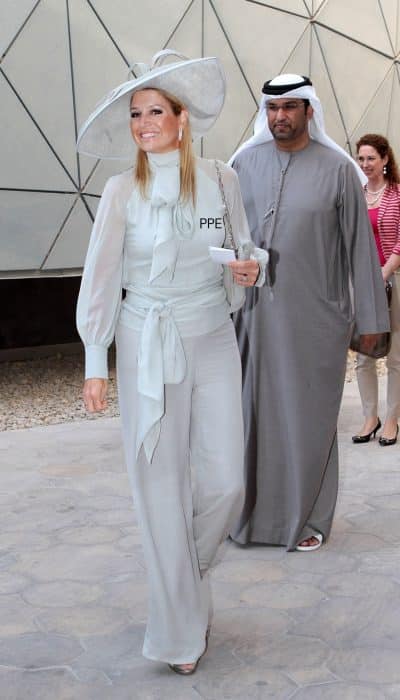 Blouse met royale strik