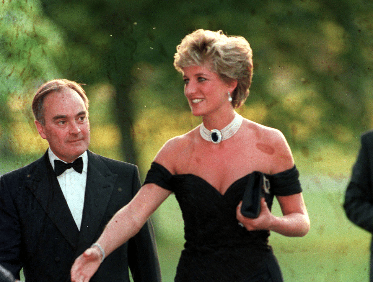 De 3 Iconische Zwarte Jurken van Prinses Diana