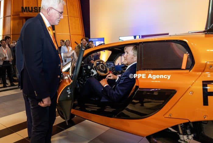 King Willem-Alexander attend the celebration of FME's 75th anniversary )ADEL ROYALS MONACHY KONIGLICH ROYAUX ROYALTY QUEEN PRINCESS KING