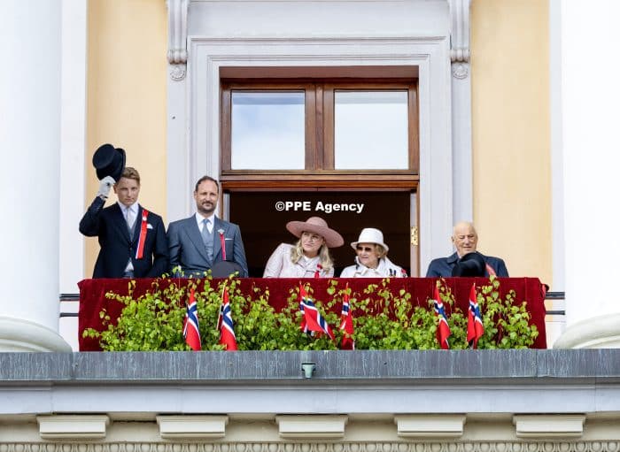 Prince Sverre Magnus, Crown Princess Mette-Marit, Crown Prince Haakon, Queen Sonja and King Harald ADEL ROYALS MONACHY KONIGLICH ROYAUX ROYALTY QUEEN PRINCESS KING