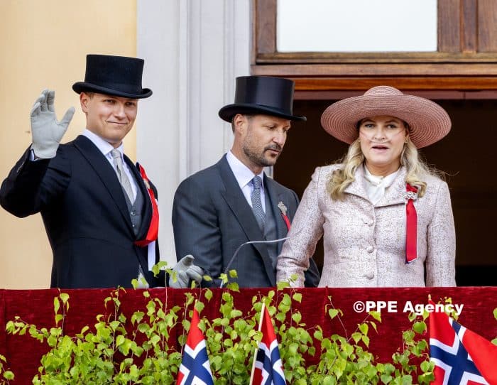 Prince Sverre Magnus, Crown Princess Mette-Marit, Crown Prince Haakon, Queen Sonja and King Harald ADEL ROYALS MONACHY KONIGLICH ROYAUX ROYALTY QUEEN PRINCESS KING