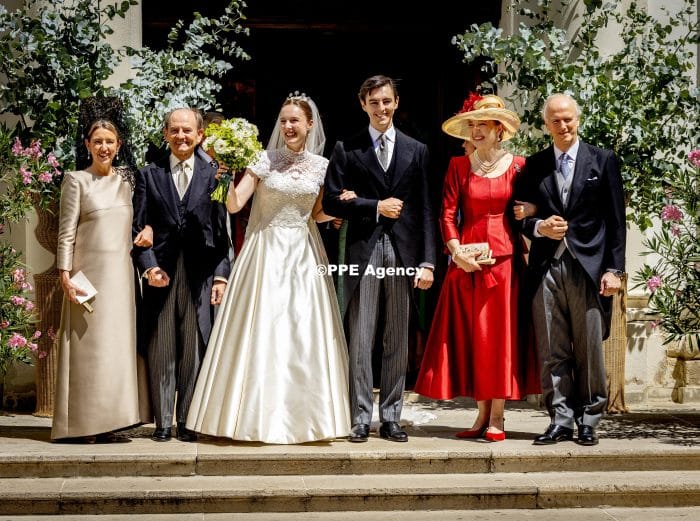 Isabella (Isabella) of Austria and the Spanish nobleman Don Carlos de Palacio y Gayta ADEL ROYALS MONACHY KONIGLICH ROYAUX ROYALTY QUEEN PRINCESS KING