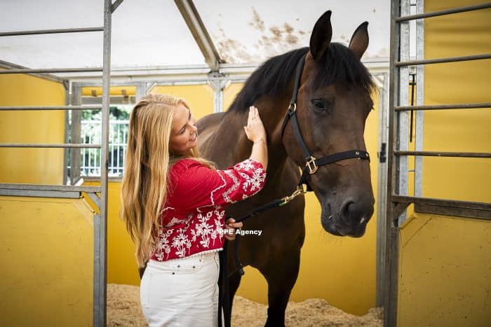 Princess Amalia attended the opening of the 2026 FEI World Championships in Aachen. ADEL ROYALS MONACHY KONIGLICH ROYAUX ROYALTY QUEEN PRINCESS KING