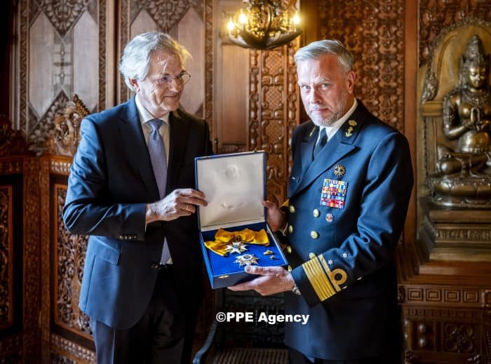 King Willem-Alexander (not pictured) by Grootmeester Chris Breedveld has appointed Lieutenant Admiral Rob Bauer . ADEL ROYALS MONACHY KONIGLICH ROYAUX ROYALTY QUEEN PRINCESS KING
