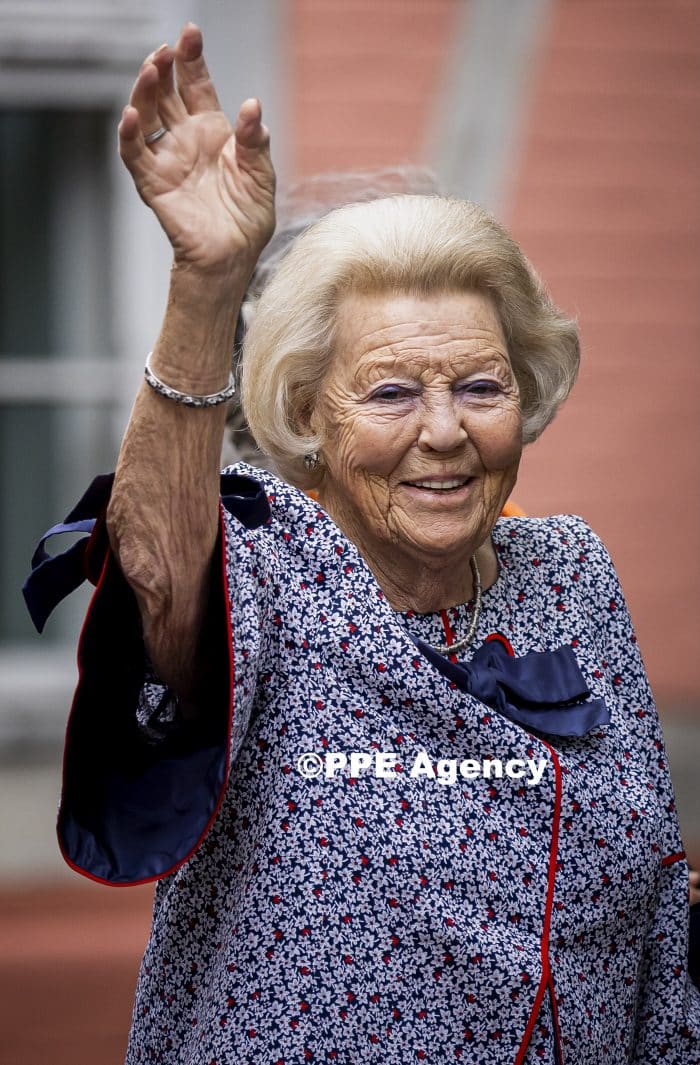 Germany King Willem-Alexander and Princess Beatrix and Prince Constantijn ADEL ROYALS MONACHY KONIGLICH ROYAUX ROYALTY QUEEN PRINCESS KING PRINCE © RHC by Nieboer/PPE.ADEL ROYALS MONACHY KONIGLICH ROYAUX ROYALTY QUEEN PRINCESS KING