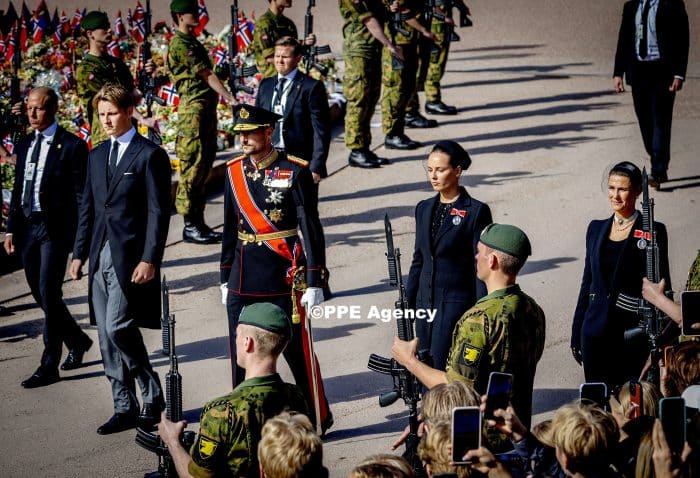 Funeral of King Harald of Norway at the Dom cathedral in Oslo. ADEL ROYALS MONACHY KONIGLICH ROYAUX ROYALTY QUEEN PRINCESS KING PRINCE © RHC by Nieboer/PPE.ADEL ROYALS MONACHY KONIGLICH ROYAUX ROYALTY QUEEN PRINCESS KING