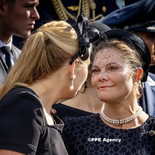 King Haakon and Queen Mette-Marit and Queen Sonja and Princess Ingrid Alexandra and Prince Sverre Magnu ADEL ROYALS MONACHY KONIGLICH ROYAUX ROYALTY QUEEN PRINCESS KING PRINCE © RHC by Nieboer/PPE.ADEL ROYALS MONACHY KONIGLICH ROYAUX ROYALTY QUEEN PRINCESS KING