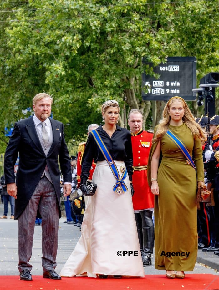 Dutch royals during the opening of Prinsjesdag, the parliamentary year in The Hague. ADEL ROYALS MONACHY KONIGLICH ROYAUX ROYALTY QUEEN PRINCESS KING PRINCE © RHC by Nieboer/PPE.ADEL ROYALS MONACHY KONIGLICH ROYAUX ROYALTY QUEEN PRINCESS KING