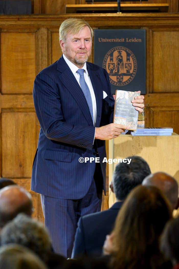 King Willem-Alexander received the findings of the independent study into ADEL ROYALS MONACHY KONIGLICH ROYAUX ROYALTY QUEEN PRINCESS KING PRINCE